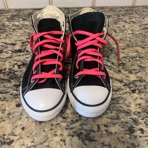 Converse All Star Chucks - Size Youth 2 -